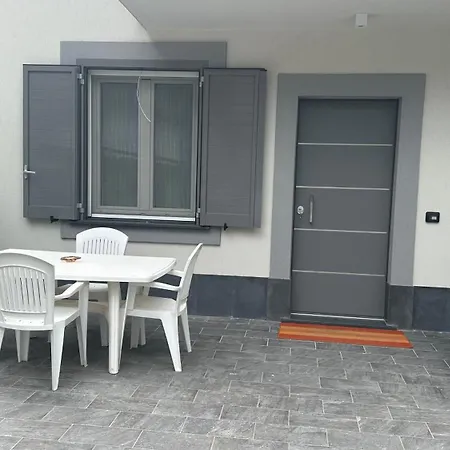 La Corte Di Nonna Ada Apartament Pianillo